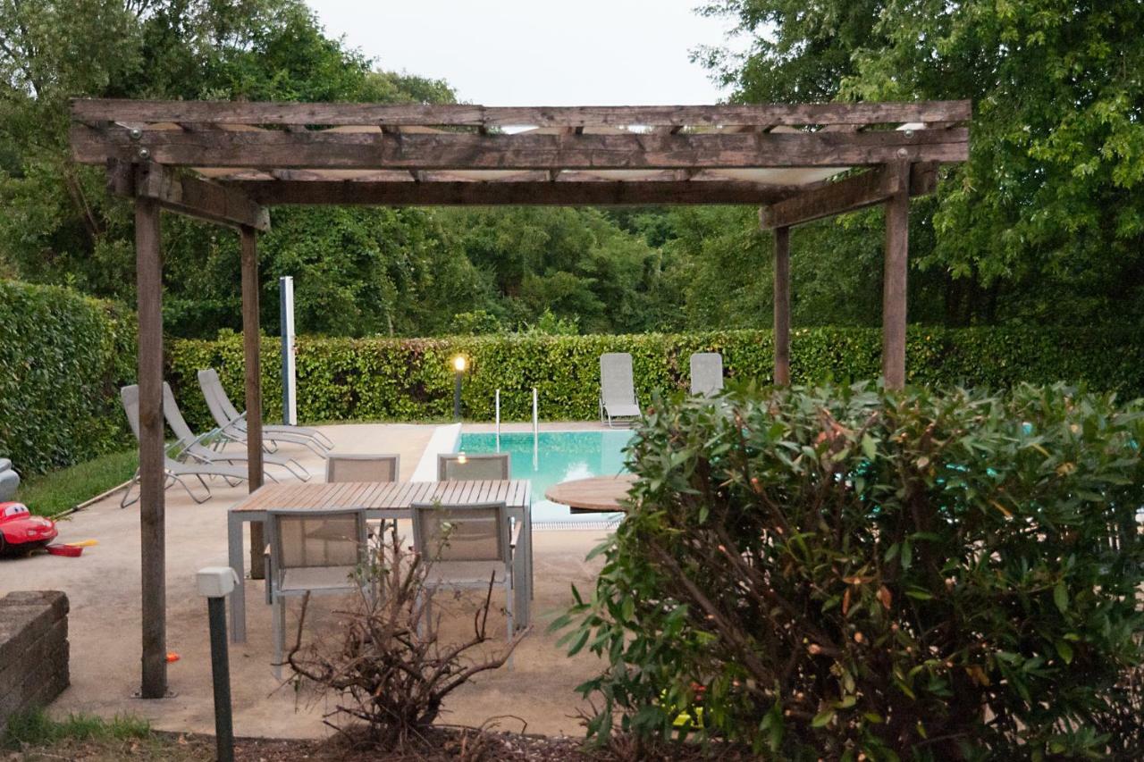 Casale Del Sole Garda Bed & Breakfast Monzambano Exterior photo