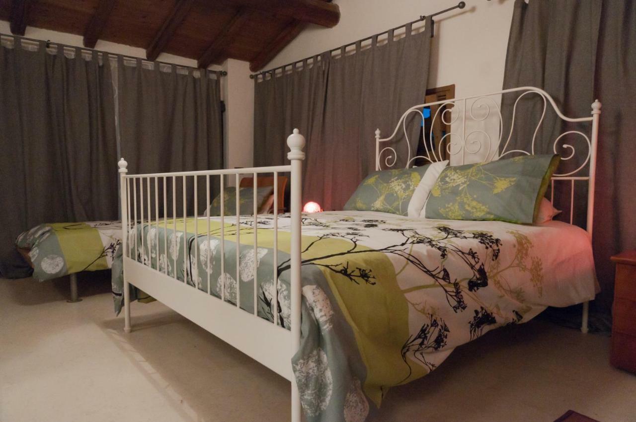 Casale Del Sole Garda Bed & Breakfast Monzambano Exterior photo