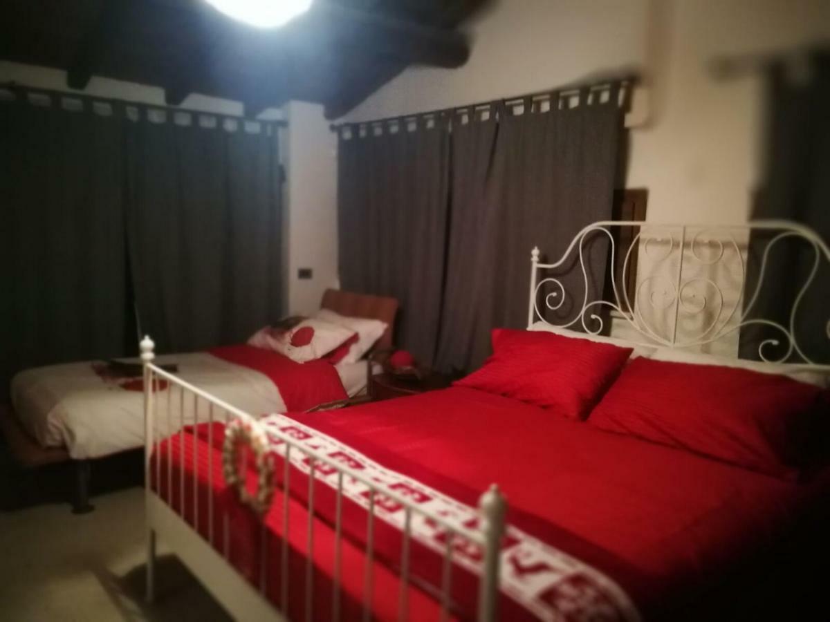 Casale Del Sole Garda Bed & Breakfast Monzambano Exterior photo